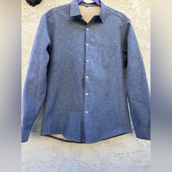 Classic Gray Women's Button-Up Sweatshirt - Picture 5 of 8